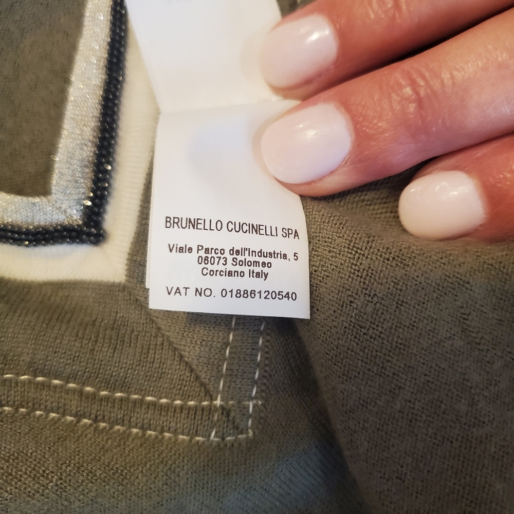 Sweater - Picture 4 of 5